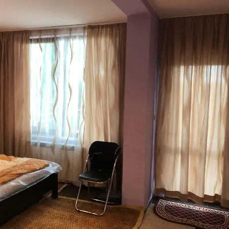 Dragon Garden, King Bedroom